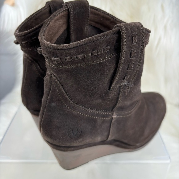 ARIAT BROADWAY WESTER WEDGE ANKLE BOOTS - Picture 10 of 11